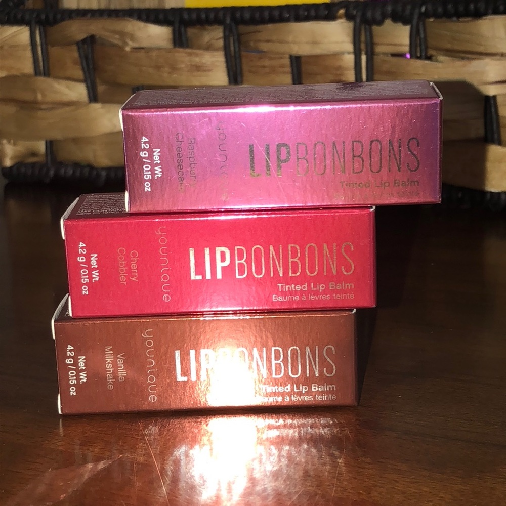 Younique lip Bon bons